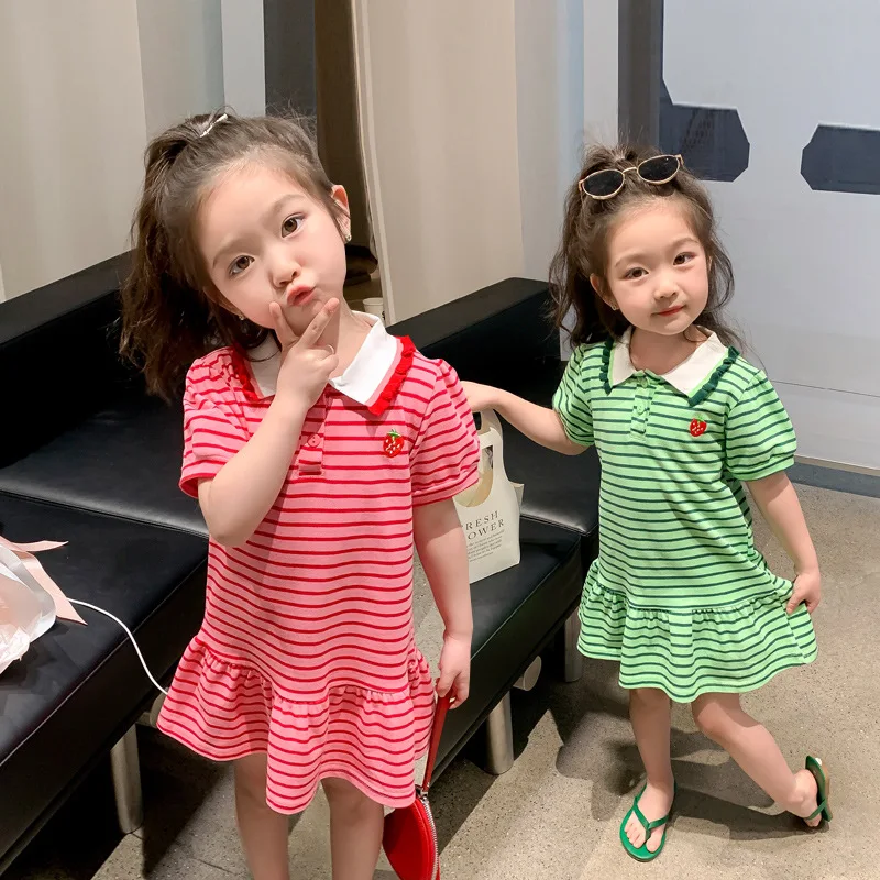 Платье в полоску для девочек, Милые повседневные платья в клубничном стиле с коротким рукавом и лацканами, Летнее платье-рубашка для девочек в корейском стиле от 1 до 8 лет